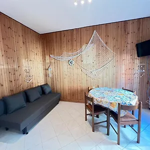  Appartamento Casa Pineta Italia