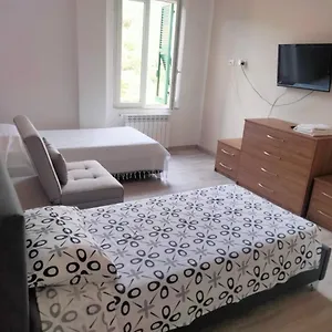  Appartamento La Casa Di Nathan Vicino Baia Blu Italia