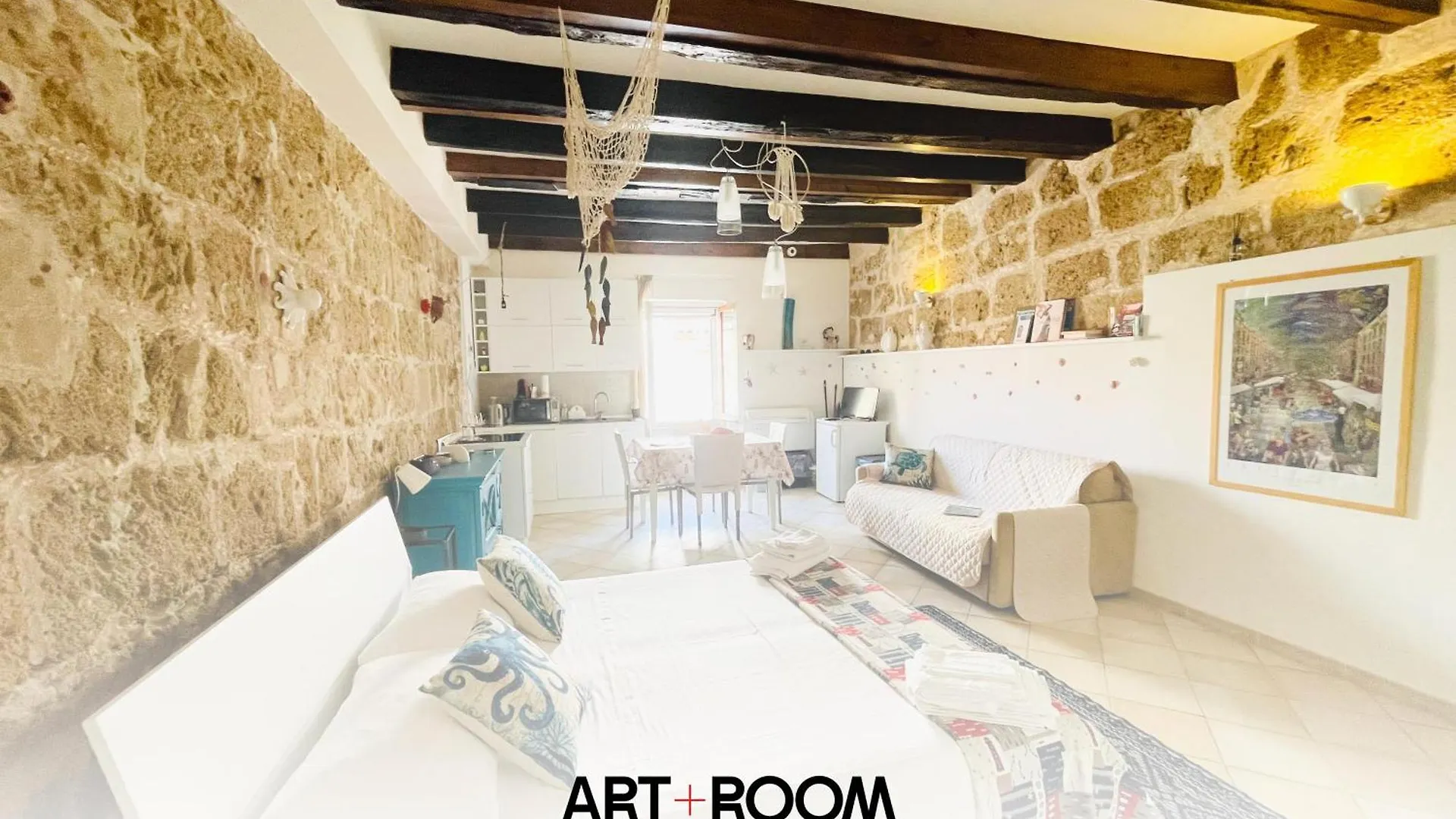 Picasso Art Room Alghero